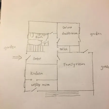 아파트 Quiet Close To Everything